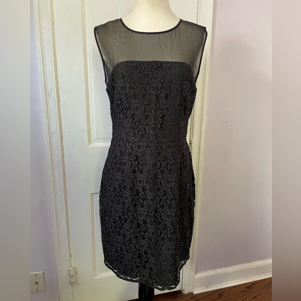 Diane Von Furstenberg Black Lace & Mesh Dress – Size 10